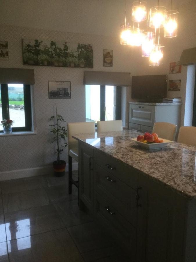 Tullybeggs B&B Clifden Eksteriør billede